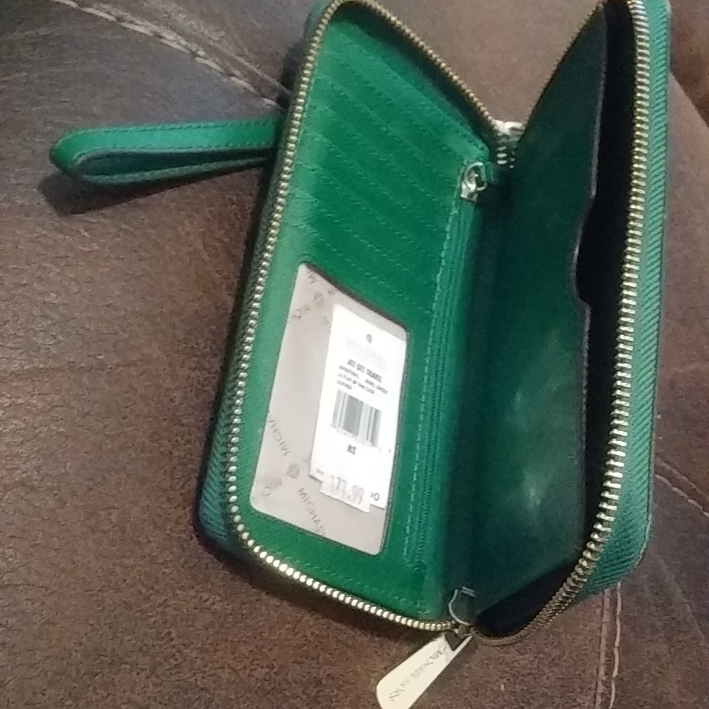 Wallet - Picture 5 of 8